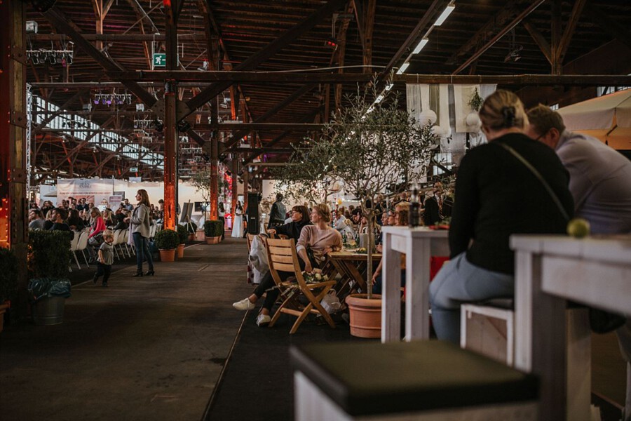 die-liebenden-hochzeitsfotografie-reportage-the-wedding-show-by-gala-hamburg-hochzeitsmesse-2017