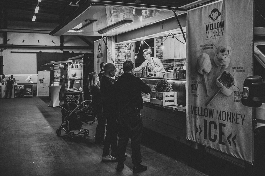 die-liebenden-hochzeitsfotografie-reportage-the-wedding-show-by-gala-hamburg-hochzeitsmesse-2017