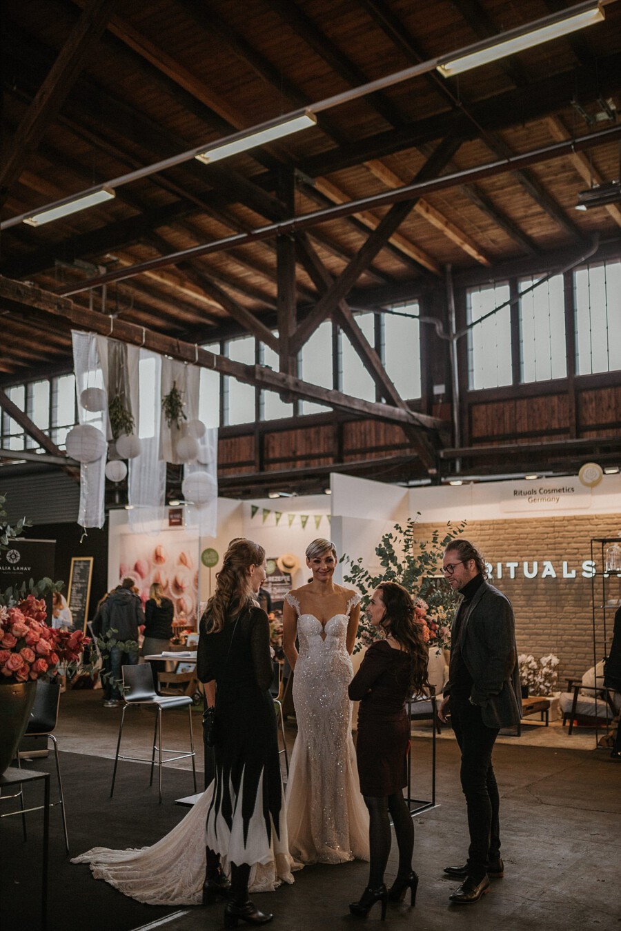 die-liebenden-hochzeitsfotografie-reportage-the-wedding-show-by-gala-hamburg-hochzeitsmesse-2017