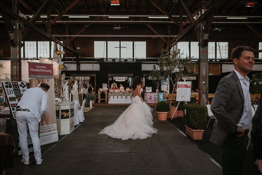 die-liebenden-hochzeitsfotografie-reportage-the-wedding-show-by-gala-hamburg-hochzeitsmesse-2017
