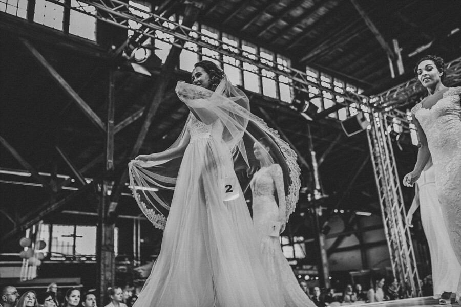 die-liebenden-hochzeitsfotografie-reportage-the-wedding-show-by-gala-hamburg-hochzeitsmesse-2017