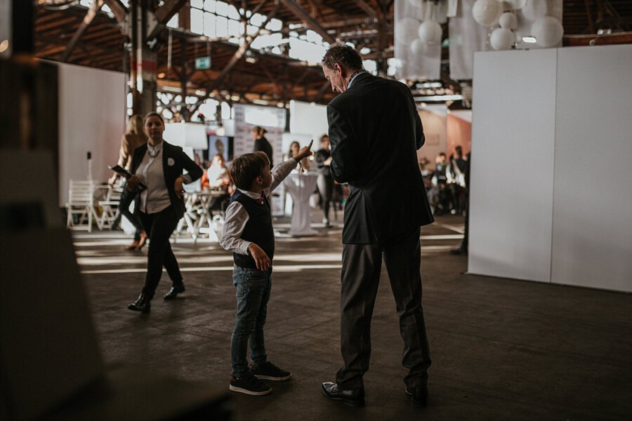 die-liebenden-hochzeitsfotografie-reportage-the-wedding-show-by-gala-hamburg-hochzeitsmesse-2017